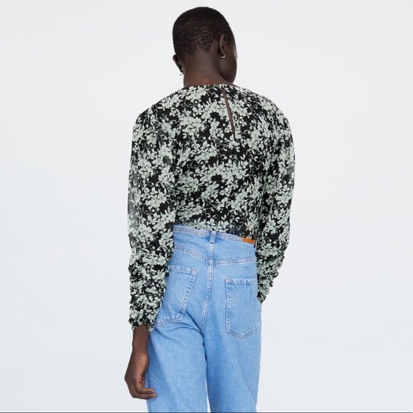 ZARA PRINT CROP BLOUSE - Picture 5 of 6